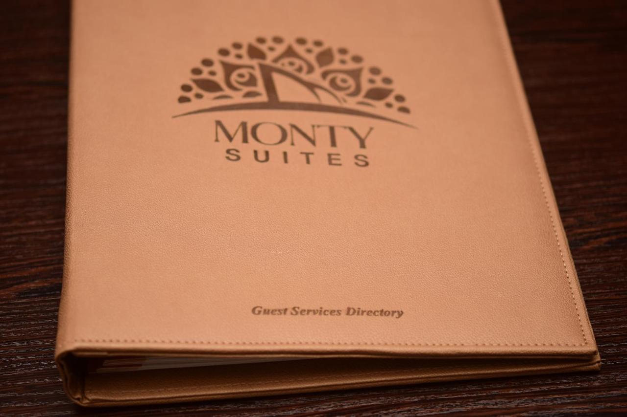Monty Suites & Golf Uyo Bagian luar foto